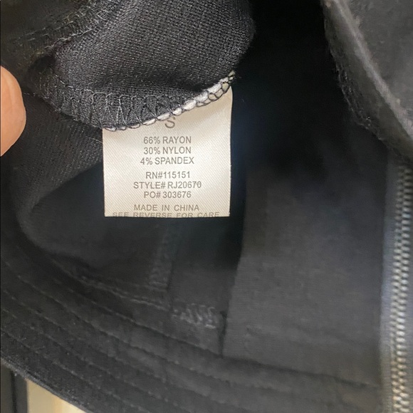 Black Utility Style Jacket - Picture 4 of 4